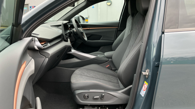 CUPRA Terramar 1.5 eTSI 150 V2 5dr DSG Petrol Hatchback